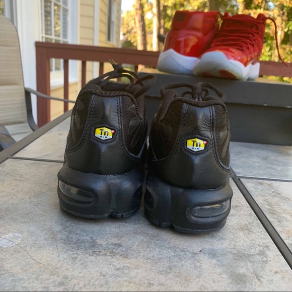 Air Max Plus - Picture 4 of 8